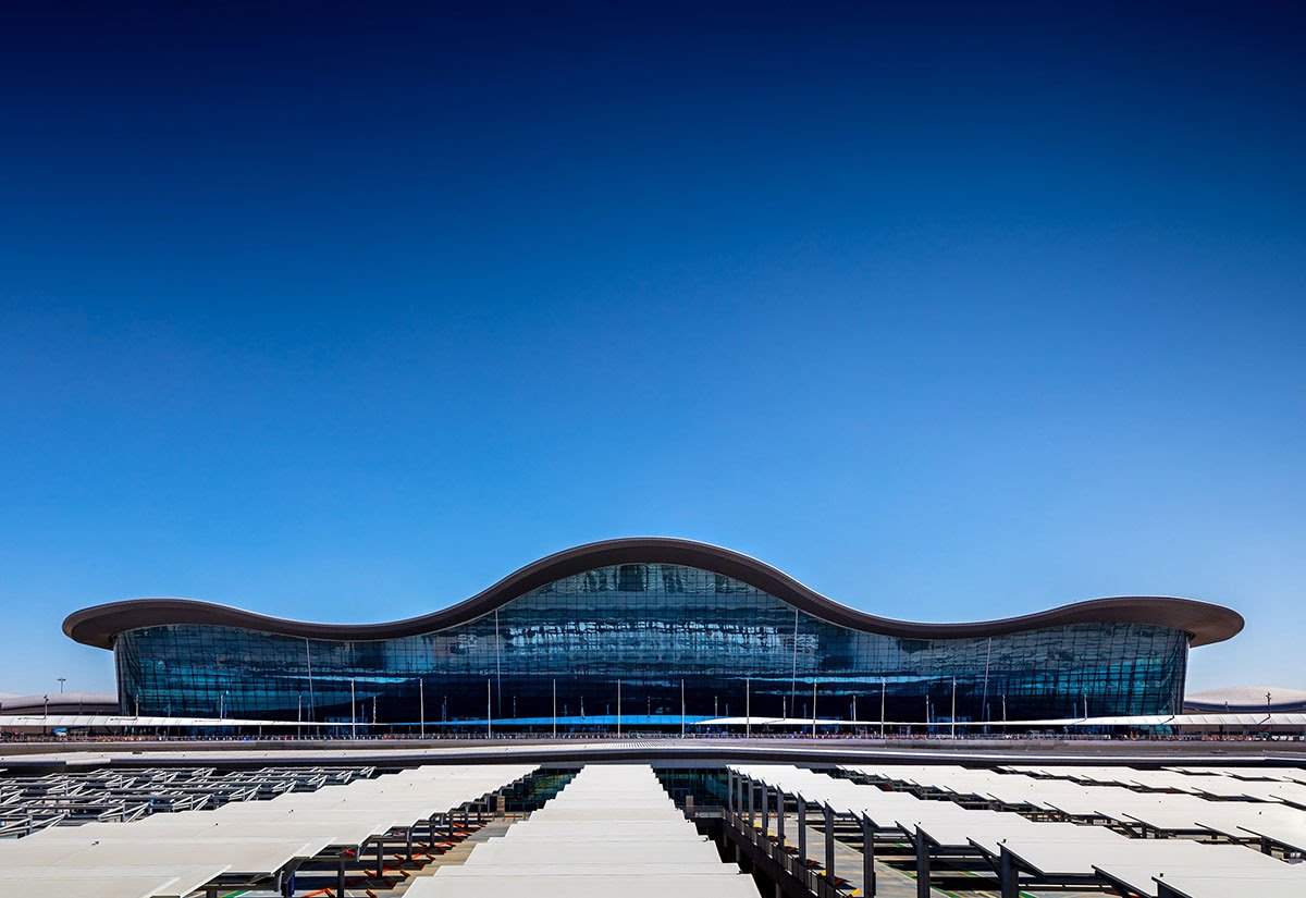 Midfield-Terminal-Complex-Building-Abu-Dhabi